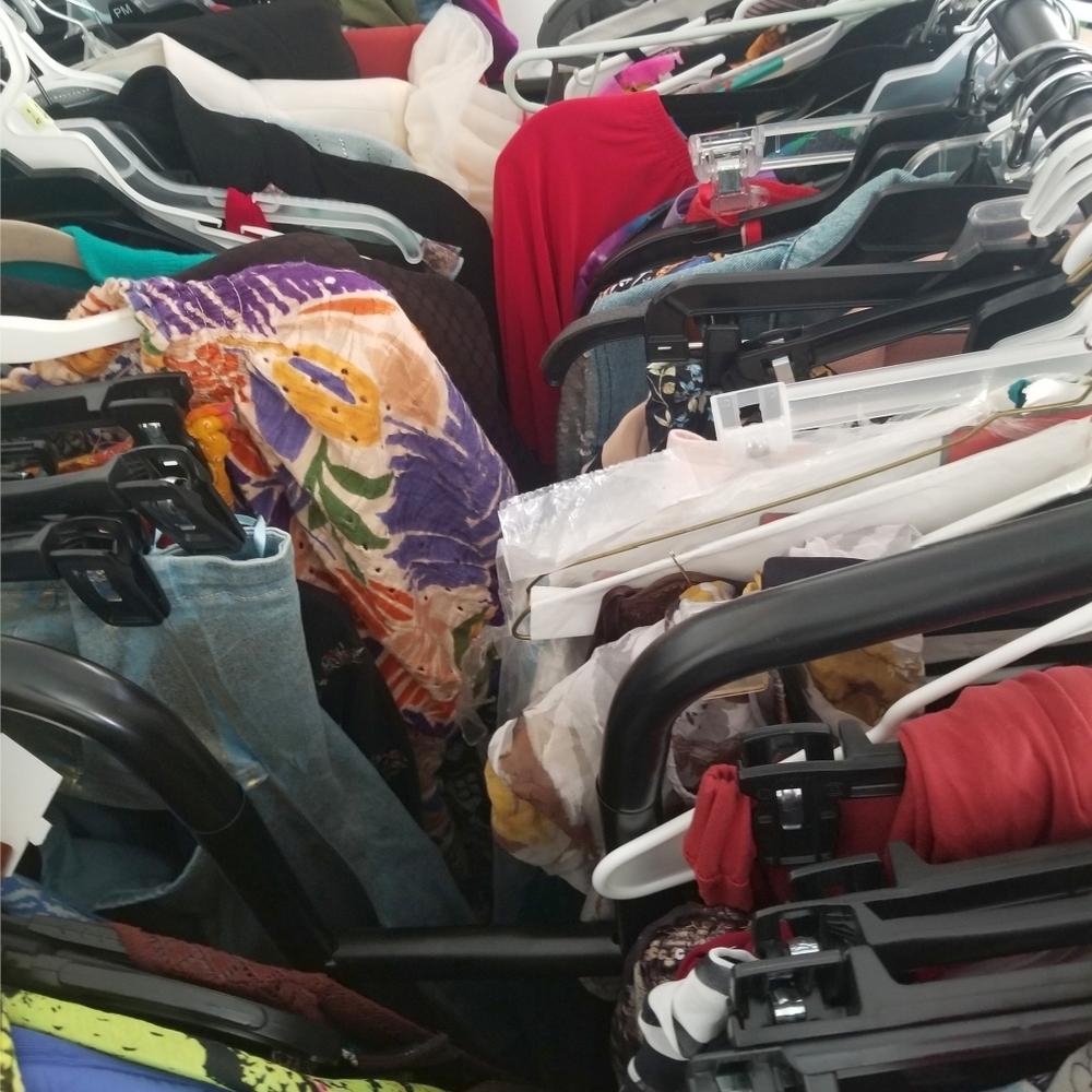 Assorted Clothing Collection - Picture 5 of 10